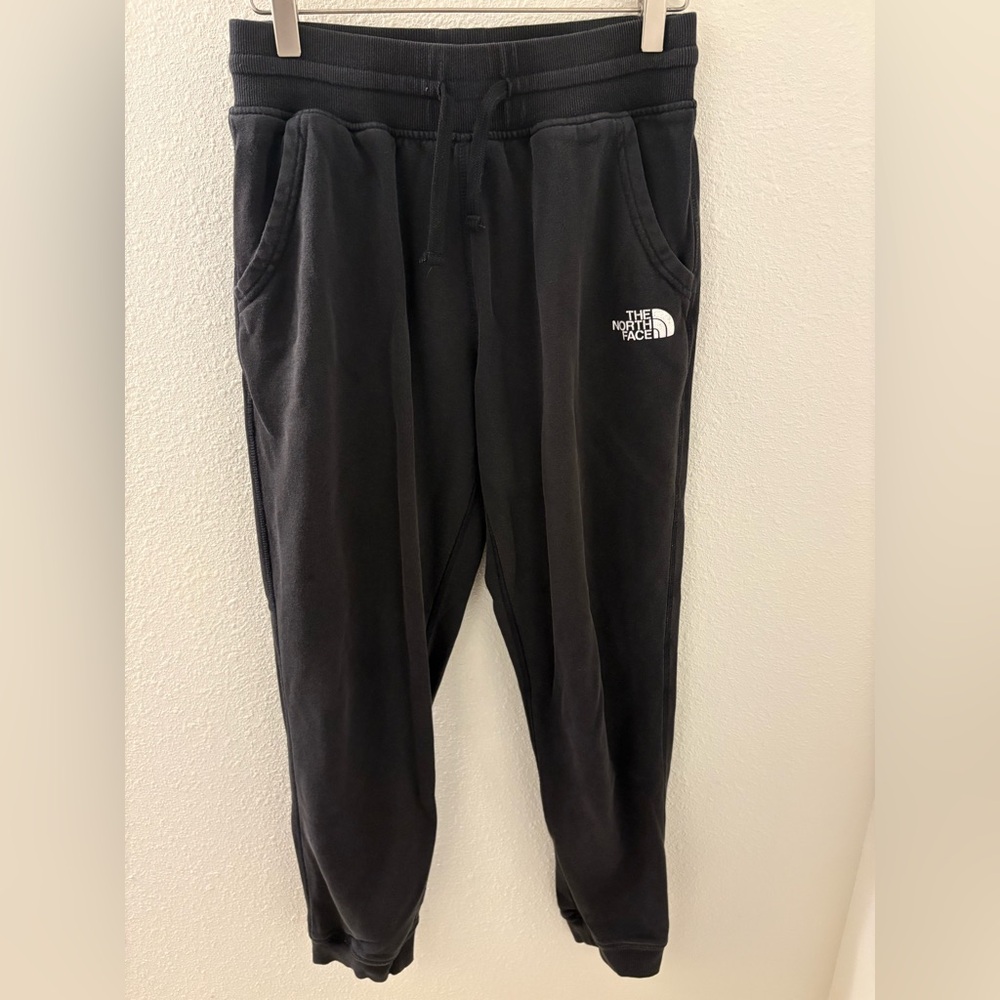 The North Face Black Taper Slim Cuffed Jogger Sweatpants Men’s Size Small